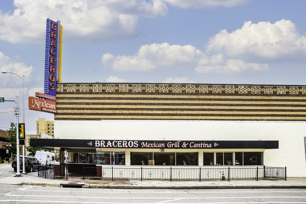 Braceros Exterior